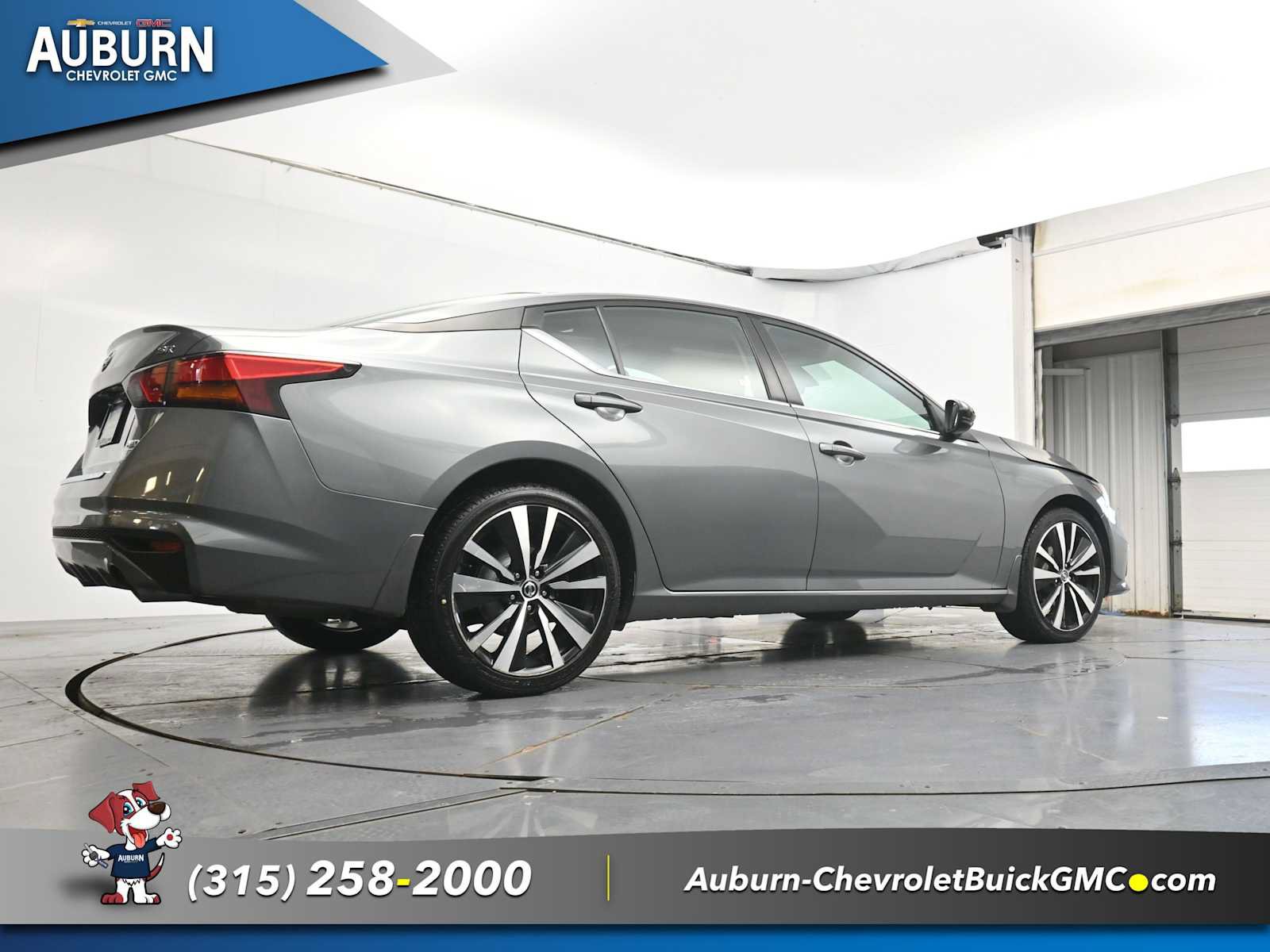 Used 2021 Nissan Altima 2.5 SR w/ SR Premium Package AWD/4WD image 25