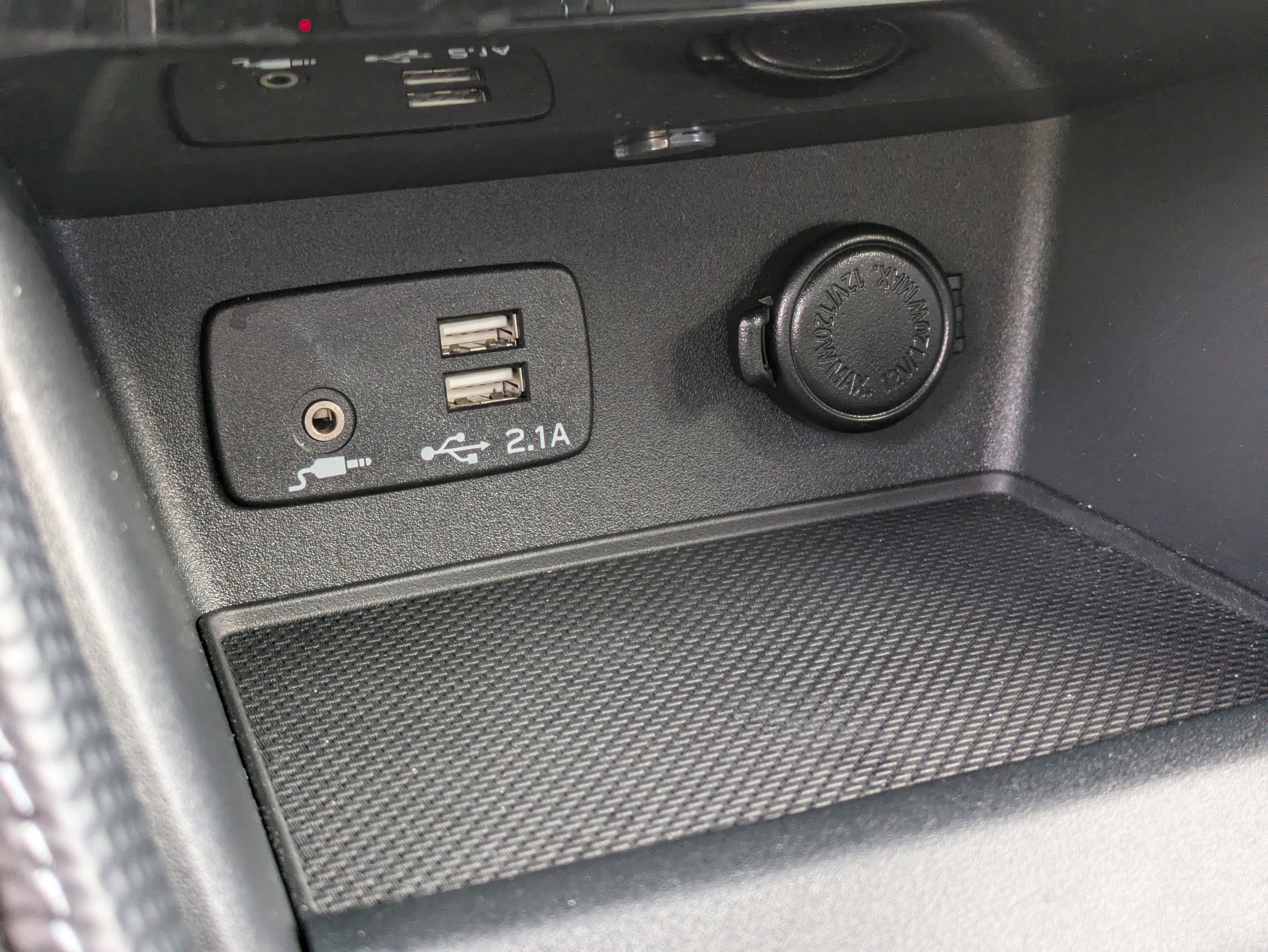 Used 2024 Subaru Forester Touring image 31