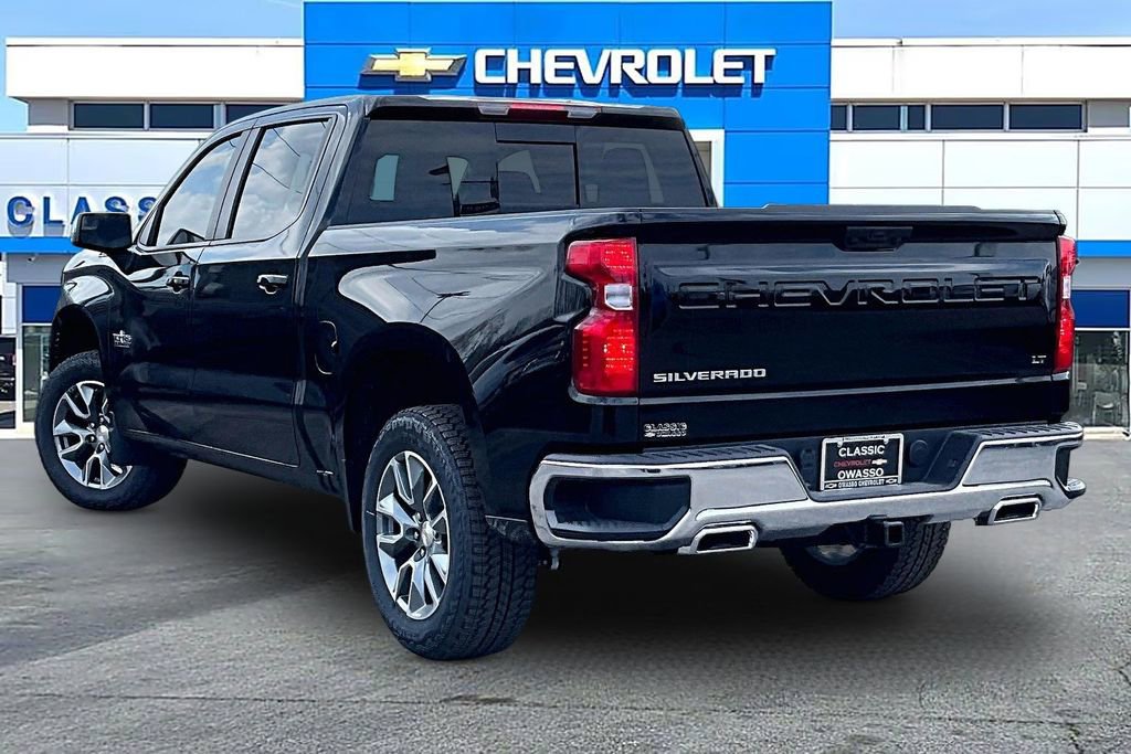 New 2026 Chevrolet Silverado 1500 LT image 3