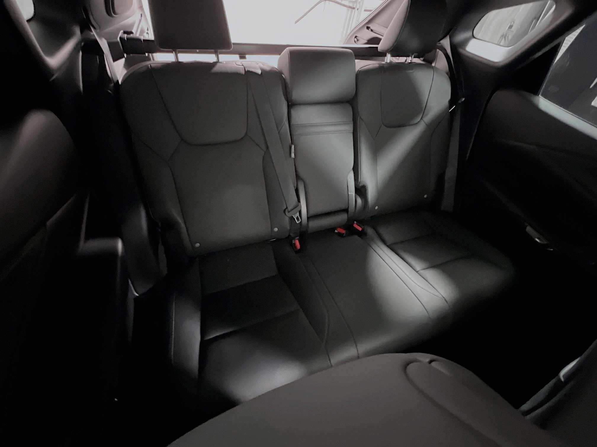 Used 2023 Lexus RX 350 F Sport w/ Cold Area Package image 34