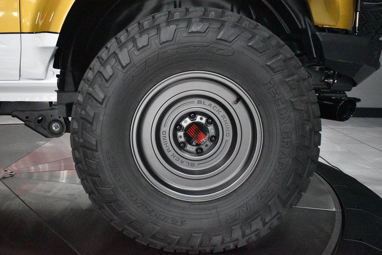 Used 2023 Ford Bronco Outer Banks AWD/4WD image 38