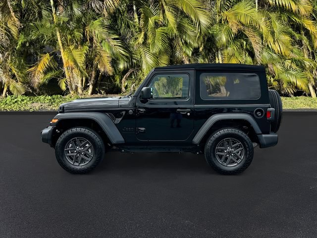 Used 2024 Jeep Wrangler Sport AWD/4WD image 9