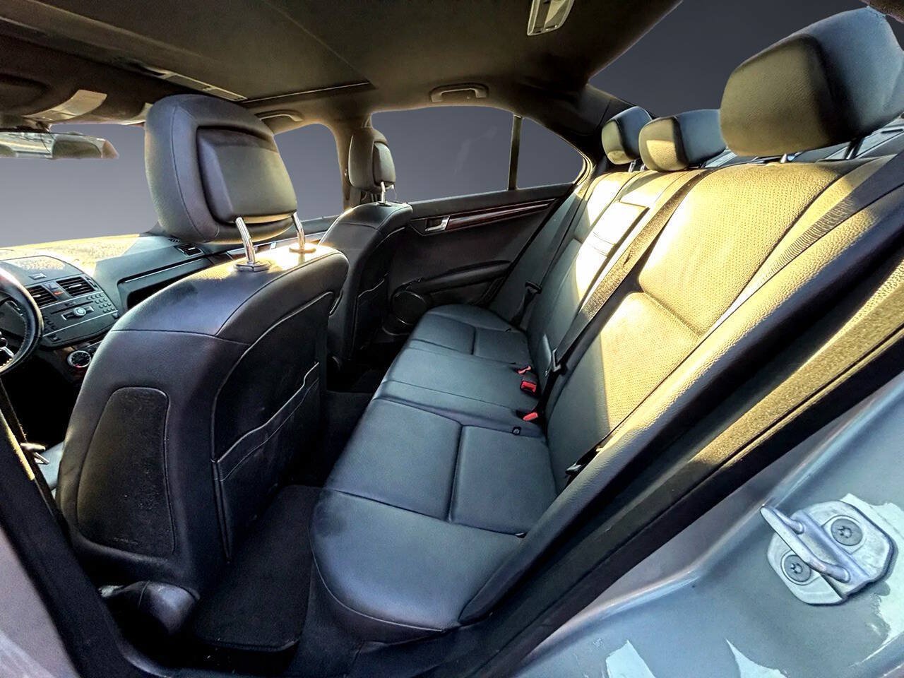 Used 2011 Mercedes-Benz C 300 Sedan image 13