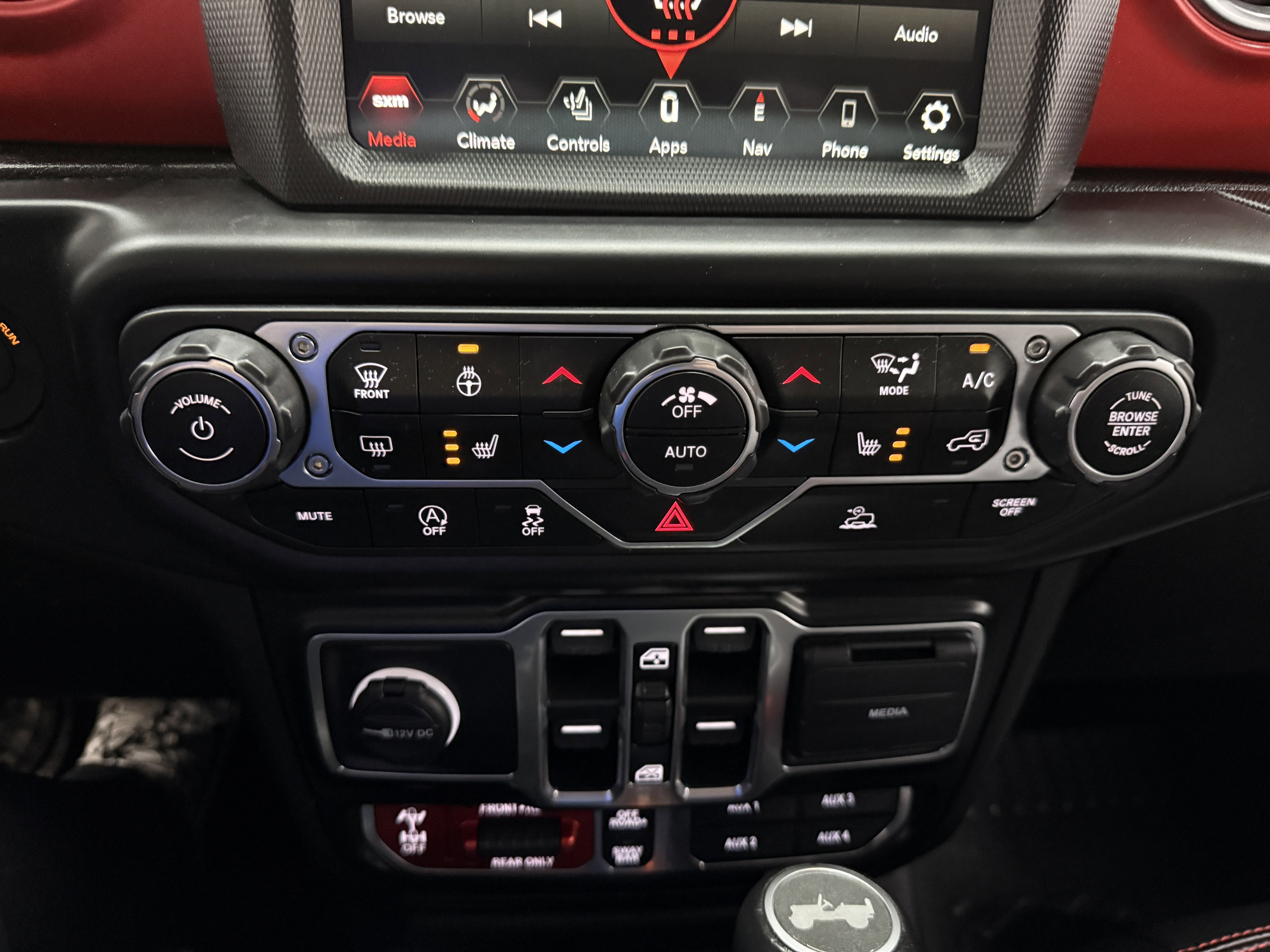 Used 2021 Jeep Wrangler Unlimited Rubicon w/ Uconnect 4C Nav & Sound Group image 18