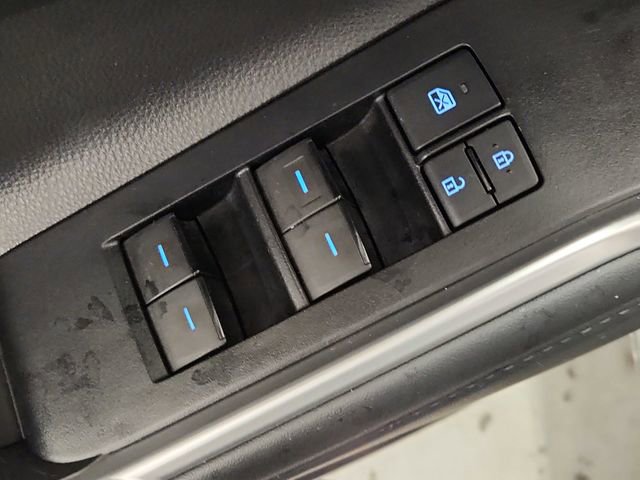 Used 2022 Toyota Highlander XSE FWD image 24