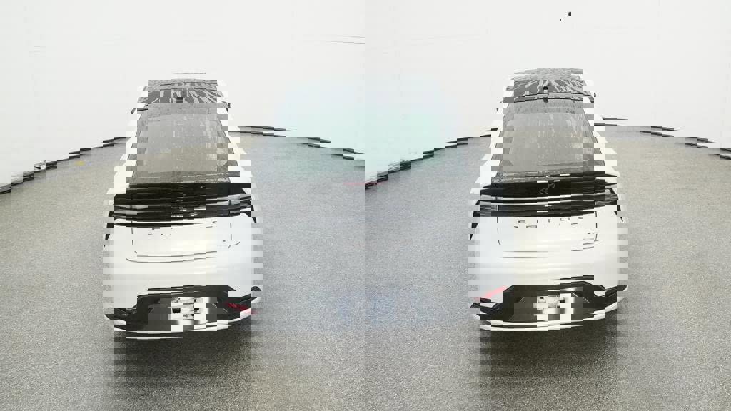 New 2026 Toyota Prius Plug-In Hybrid image 7