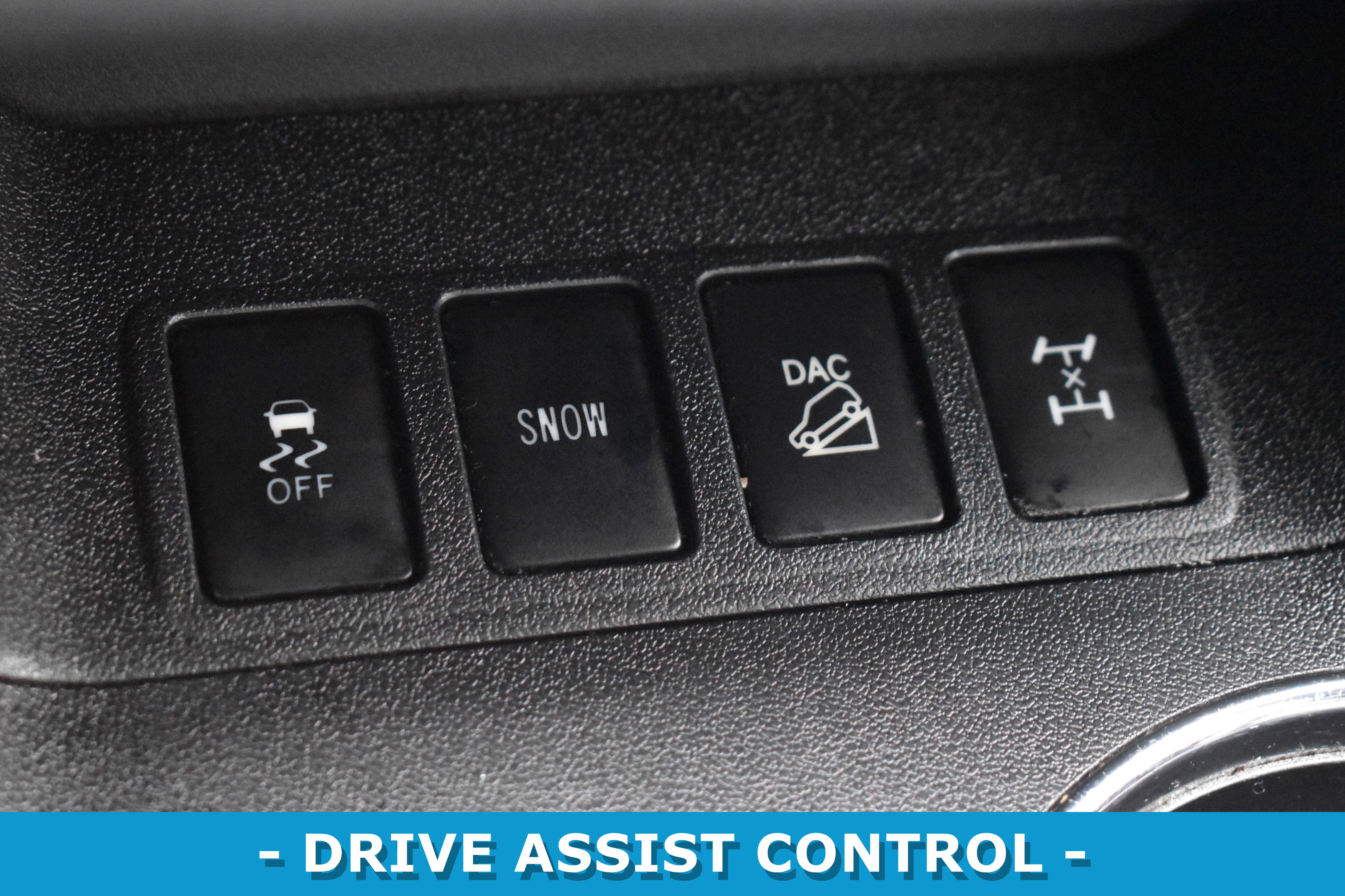 Used 2017 Toyota Highlander SE image 14