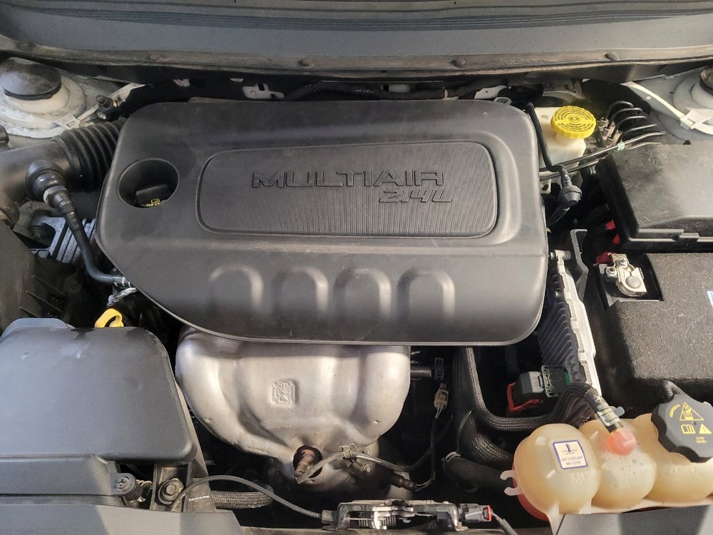 Used 2019 Jeep Cherokee Limited image 30