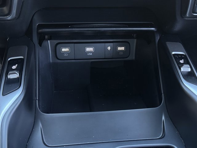Used 2023 Kia Sorento X-Line EX image 36
