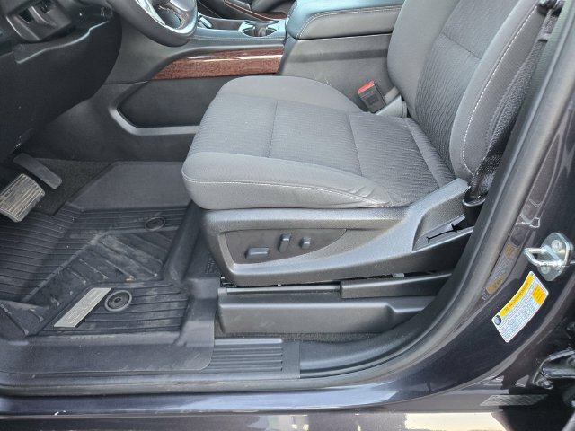 Used 2018 GMC Yukon SLE w/ SLE Value Package AWD/4WD image 19