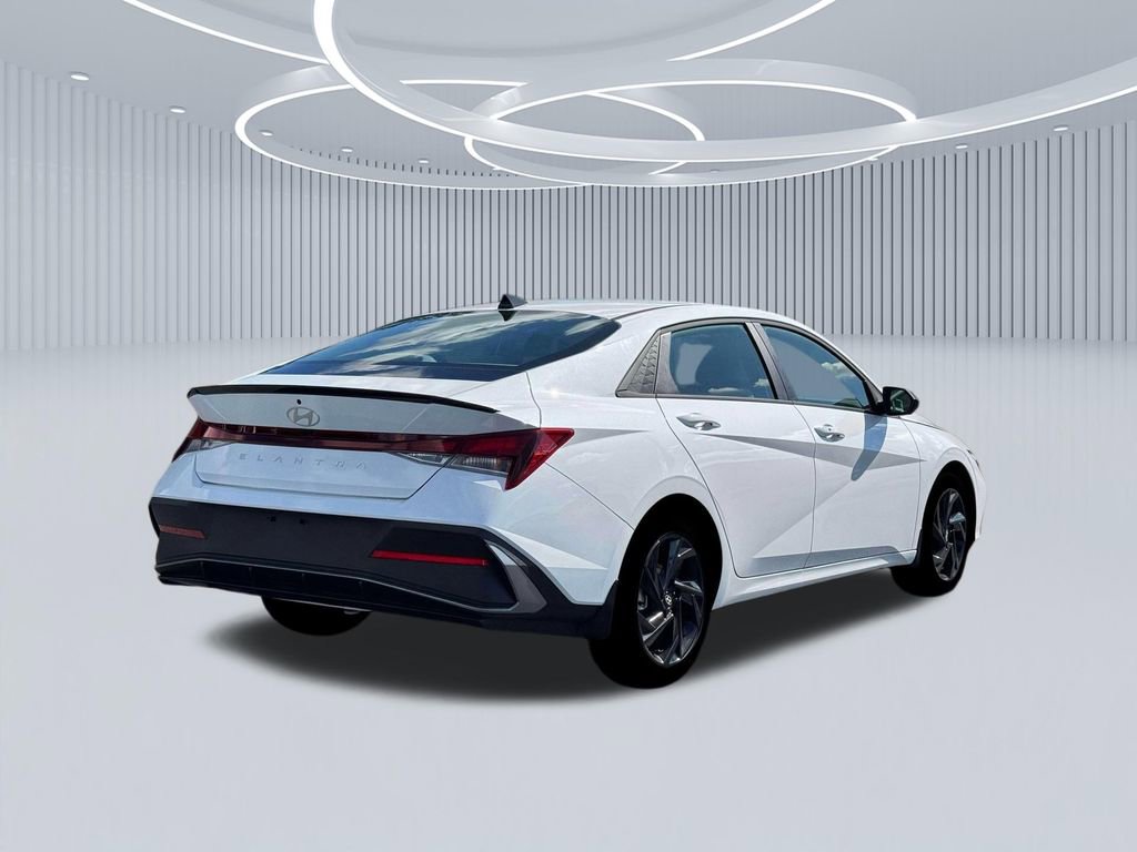 New 2026 Hyundai Elantra Sport FWD image 7