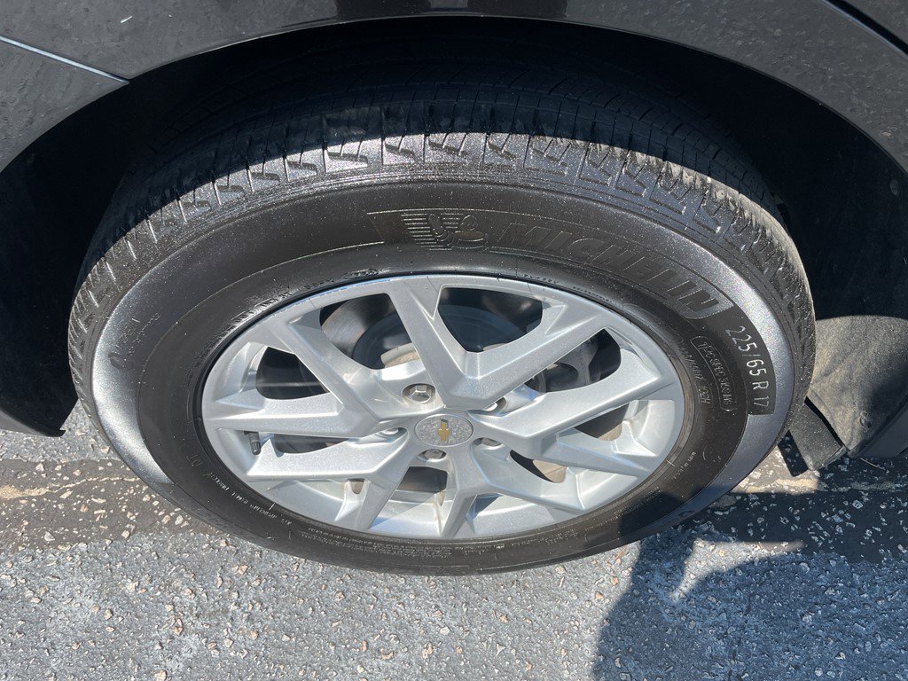 Certified 2024 Chevrolet Equinox LT image 9