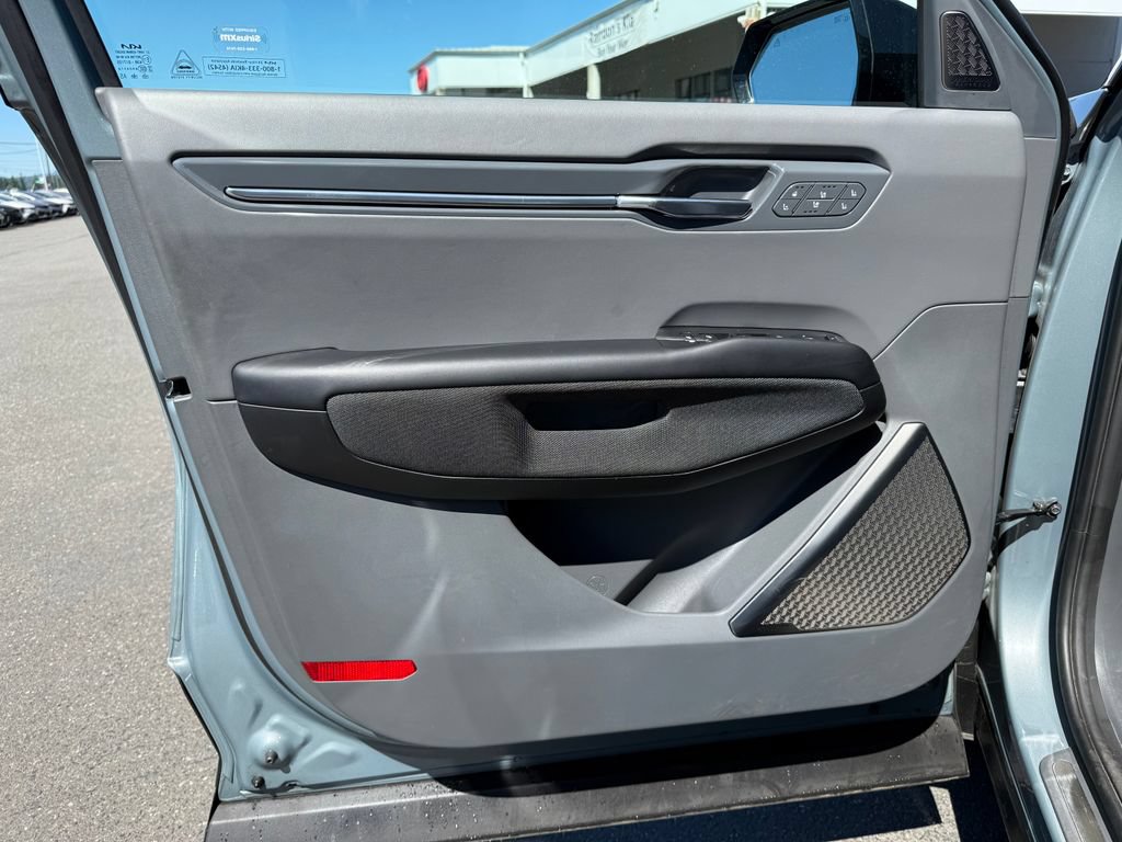 Certified 2024 Kia EV9 GT-Line AWD/4WD image 18
