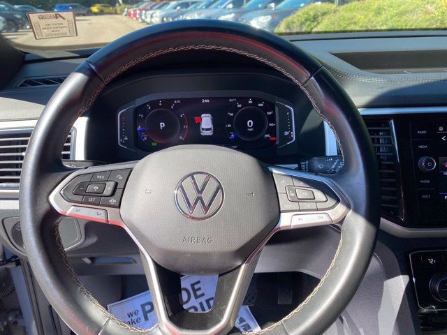 Used 2022 Volkswagen Atlas Cross Sport SE FWD image 18