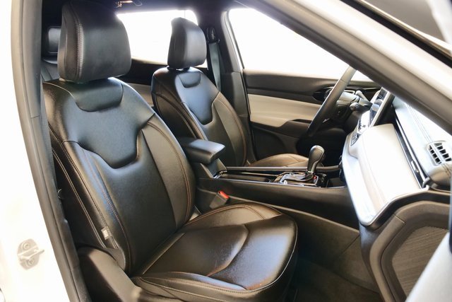 Used 2024 Jeep Compass Limited image 15