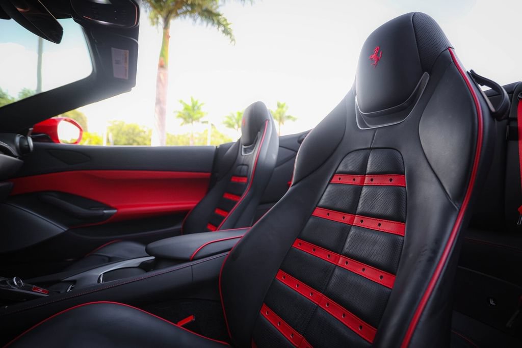 Used 2022 Ferrari Portofino M RWD image 38