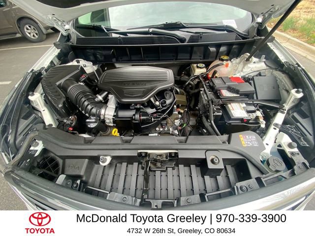 Used 2017 Cadillac XT5 Luxury w/ Driver Awareness Package image 25