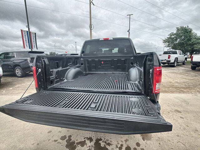 Used 2017 Ford F150 XLT AWD/4WD image 23