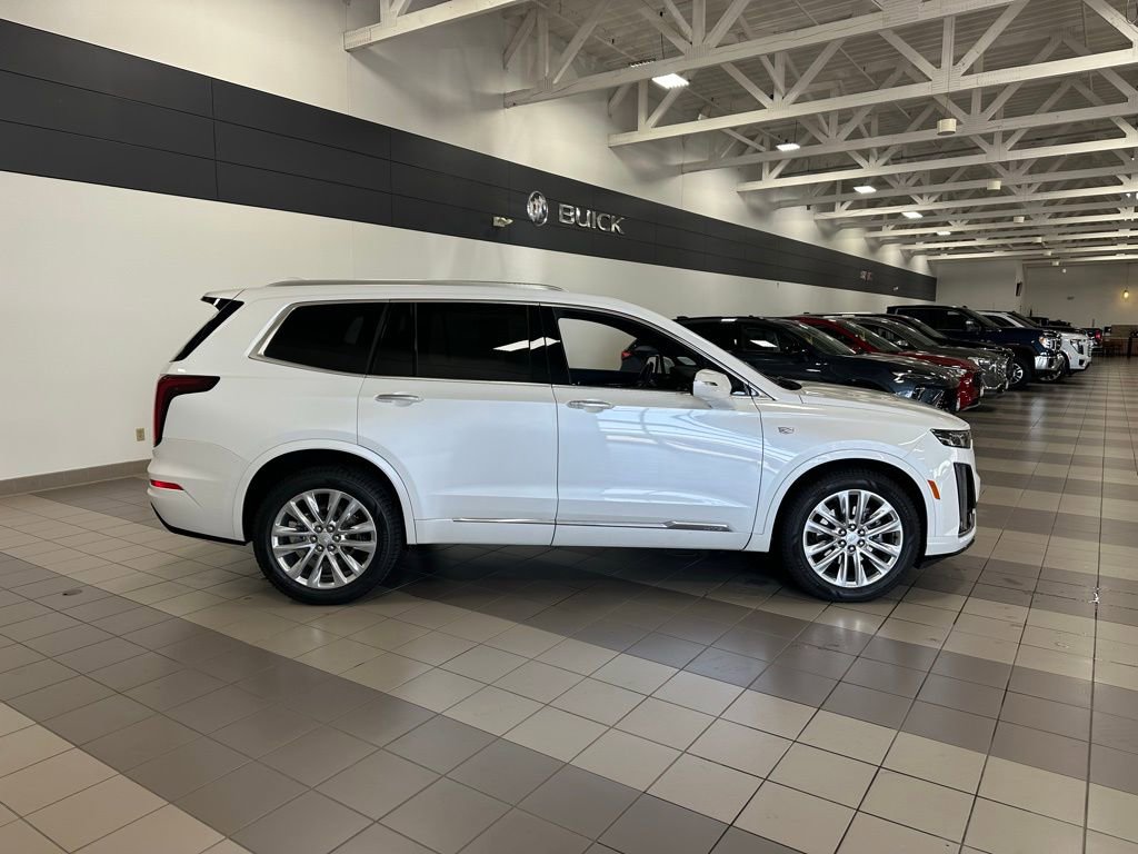 Used 2021 Cadillac XT6 Premium Luxury AWD/4WD image 6