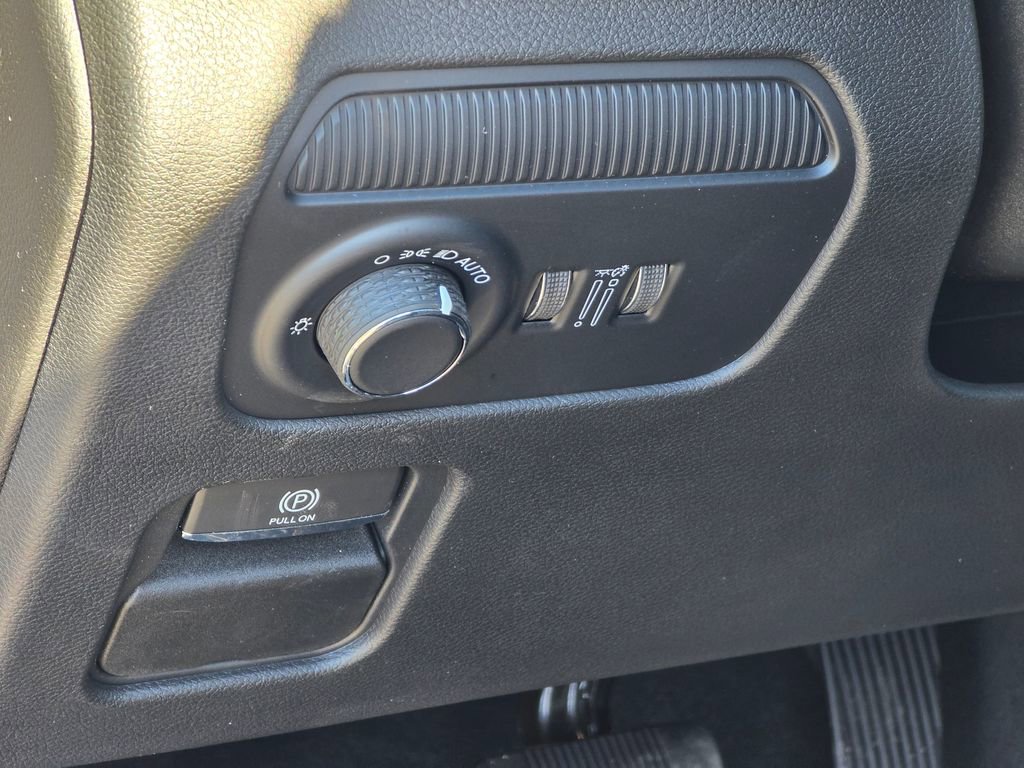 New 2026 Jeep Grand Wagoneer 4WD w/ Premium Group I image 36