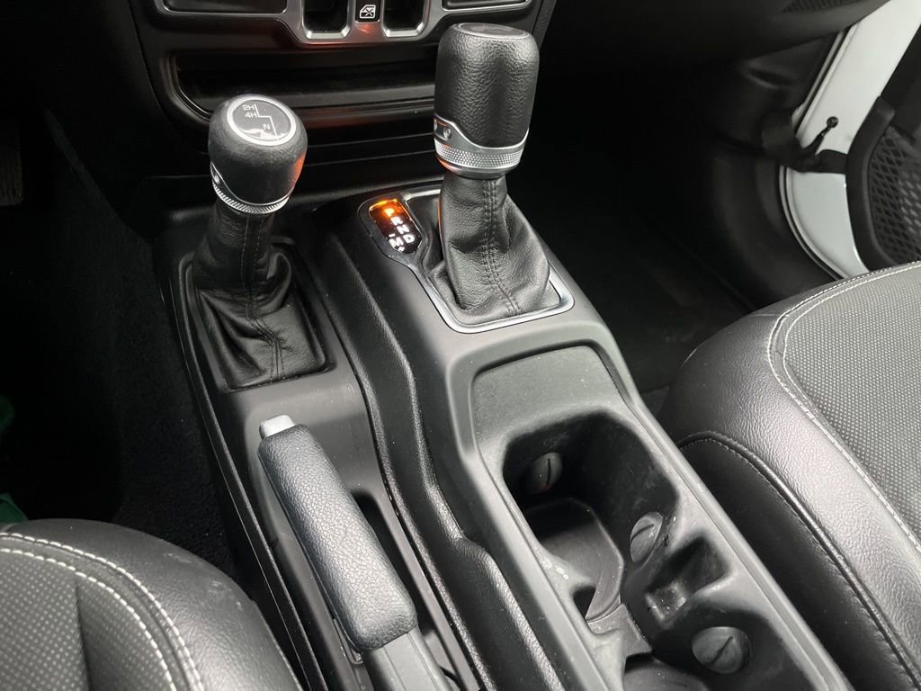 Used 2023 Jeep Wrangler Freedom Edition image 35