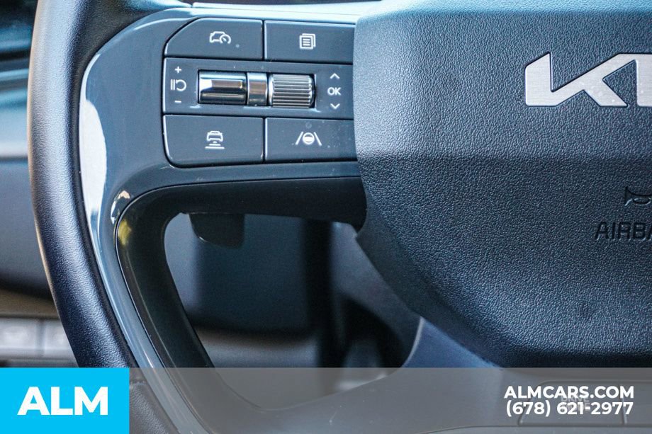 Used 2024 Kia EV9 Wind image 32