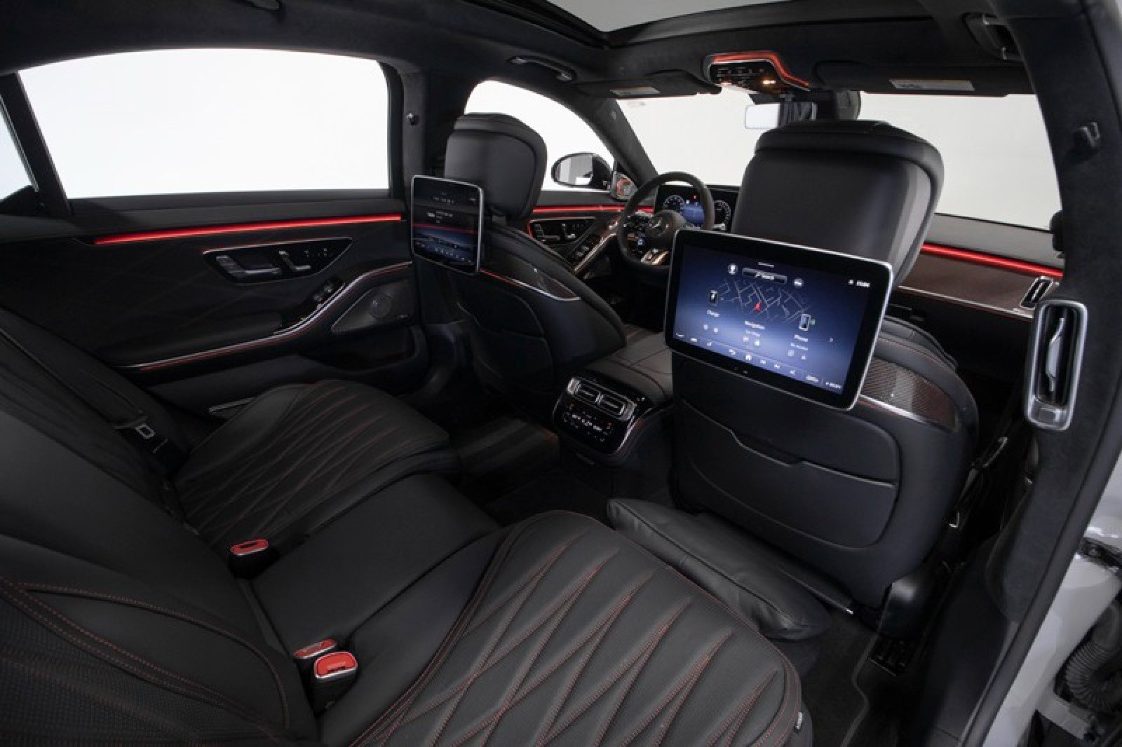 Used 2024 Mercedes-Benz S 63 AMG S image 67