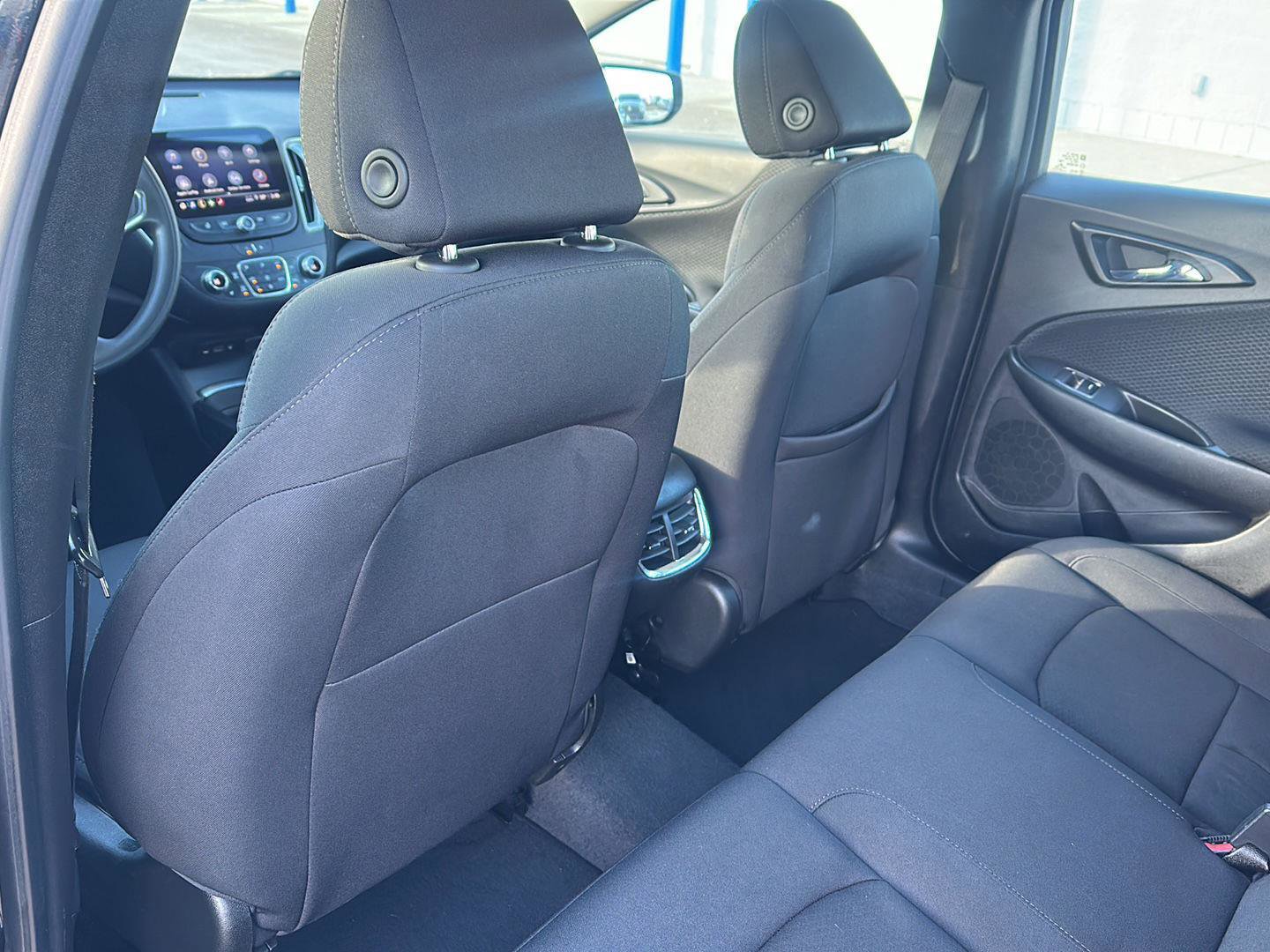 Used 2024 Chevrolet Malibu LT image 14