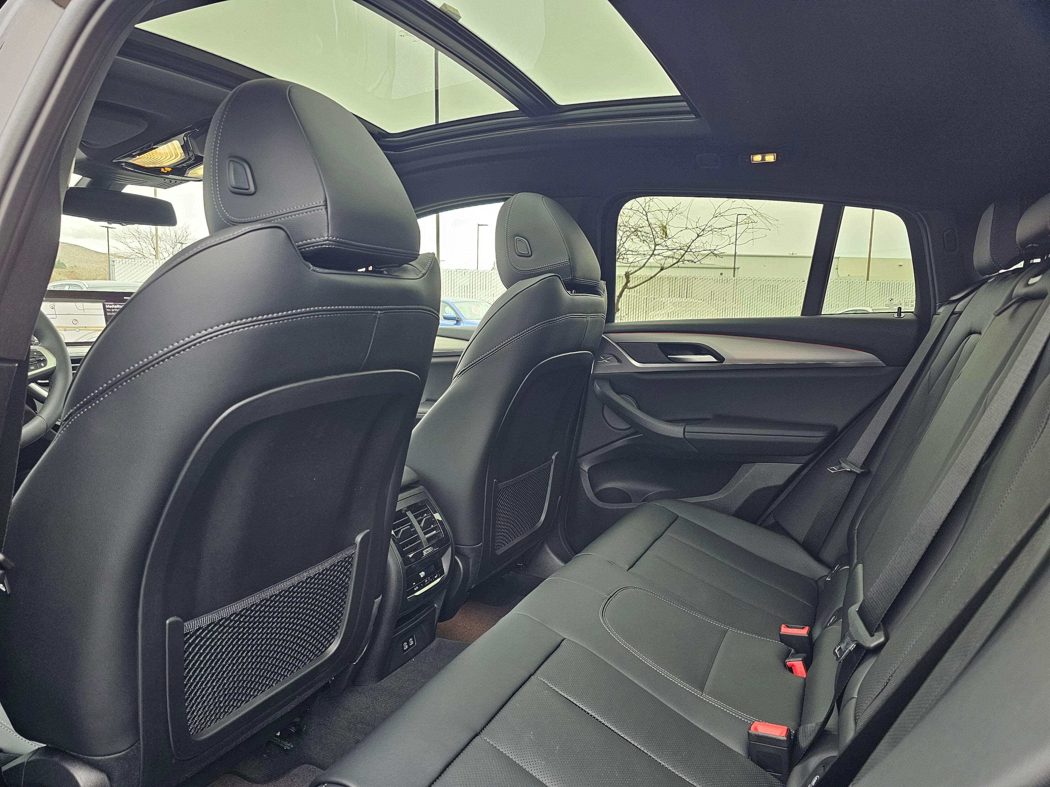 New 2025 BMW X4 xDrive30i w/ Premium Package image 12