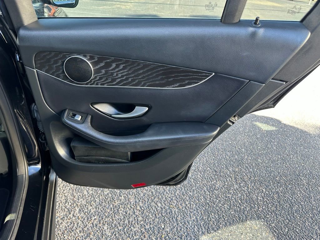 Used 2017 Mercedes-Benz GLC 300 GLC 300 image 19