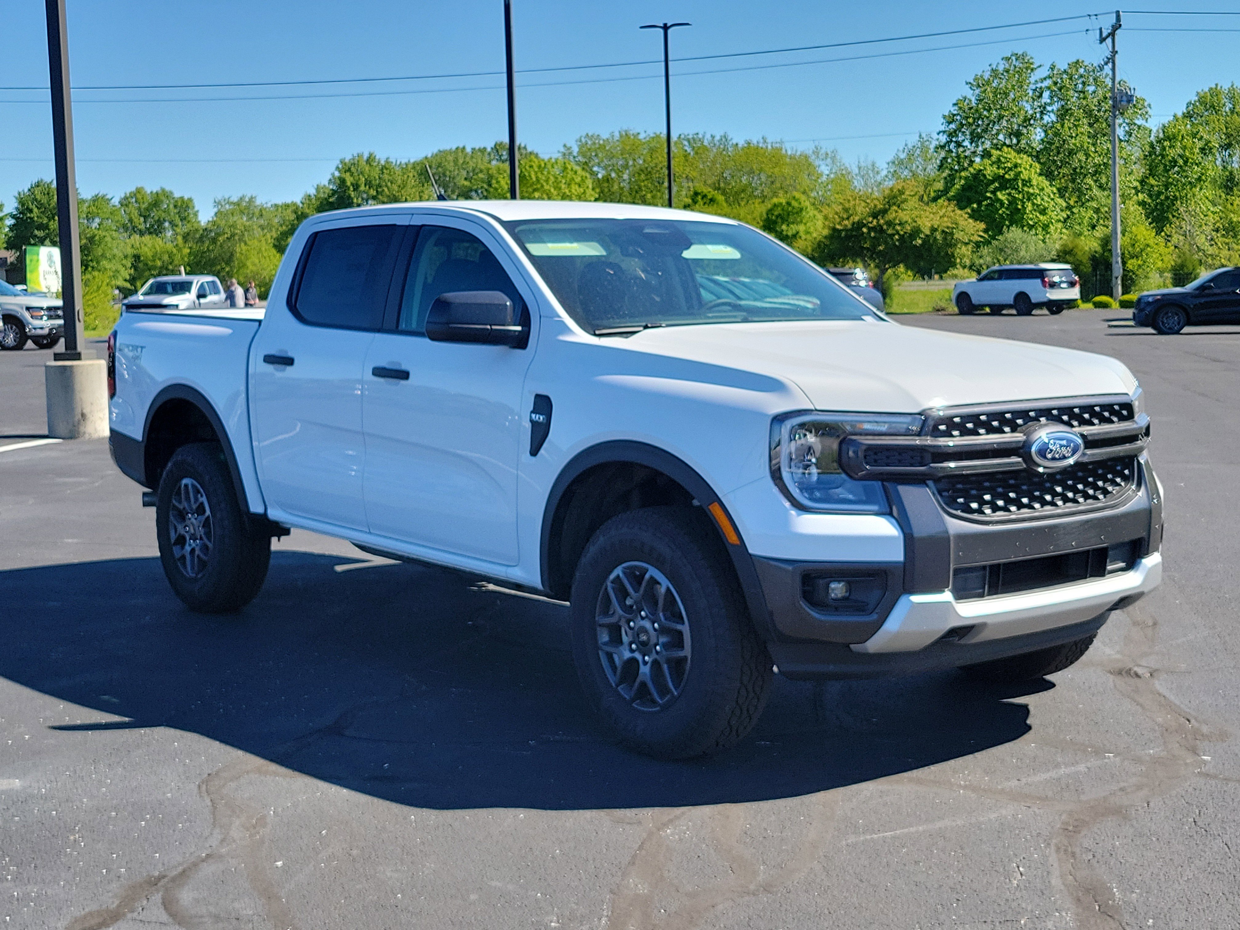 New 2026 Ford Ranger XLT w/ Equipment Group 301A High AWD/4WD image 3