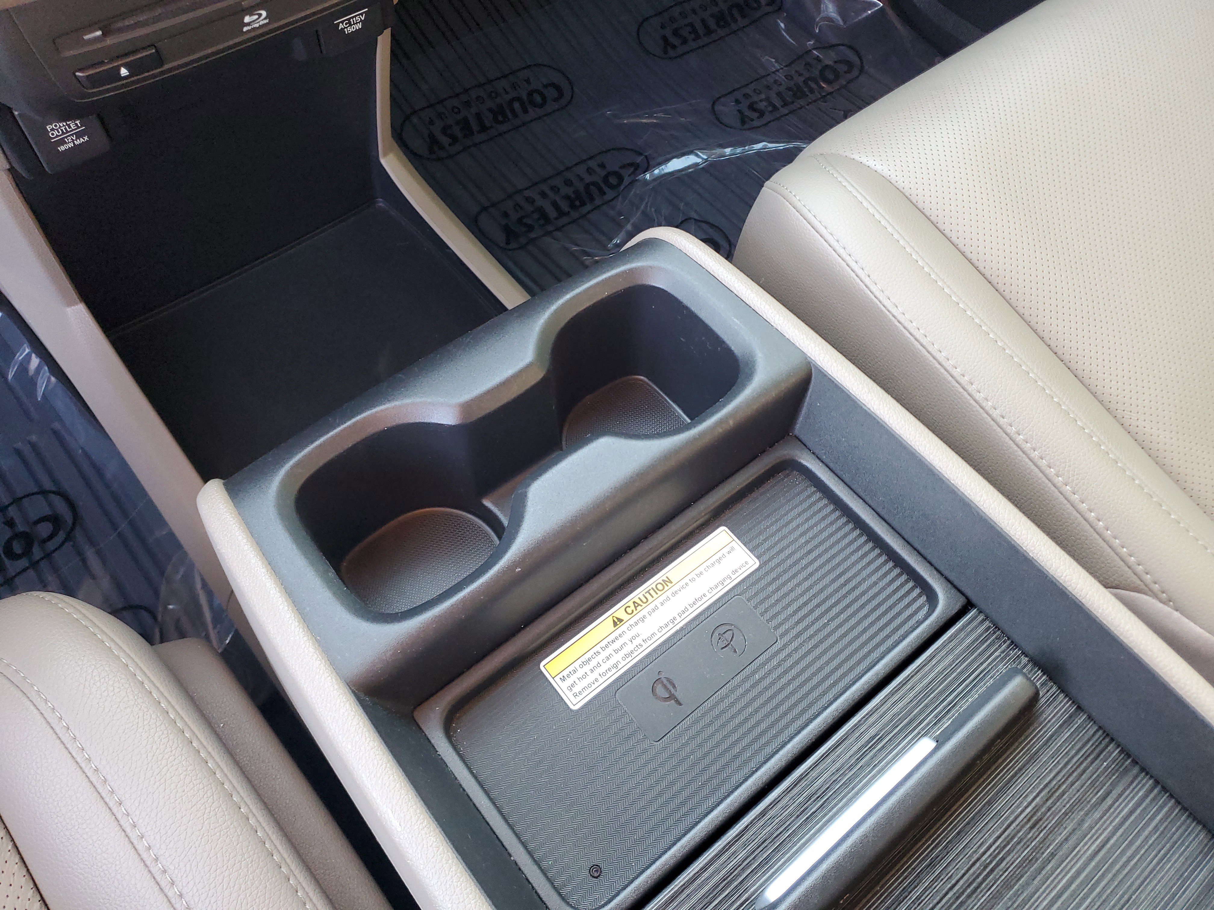 Used 2018 Honda Odyssey Elite image 27