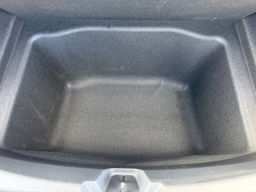 Used 2023 Tesla Model 3 Standard Range image 45