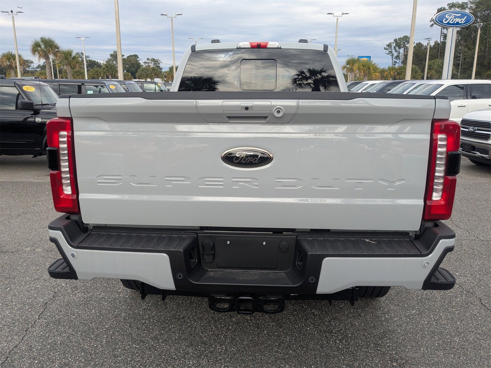 New 2025 Ford F350 Lariat w/ Lariat Ultimate Package image 5