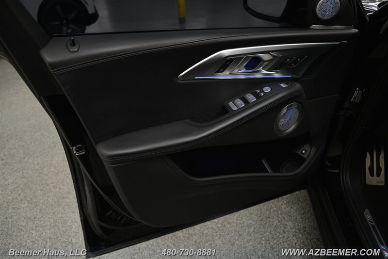 Used 2023 BMW XM AWD/4WD image 40
