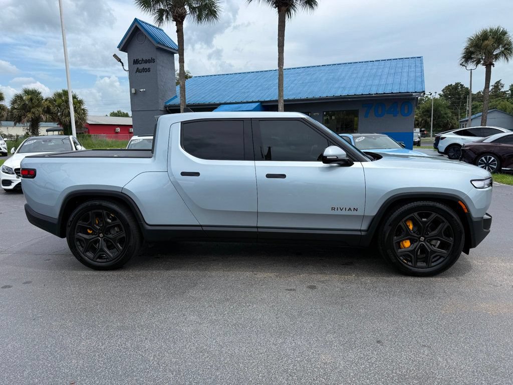 Used 2026 Rivian R1T Premium AWD/4WD image 4