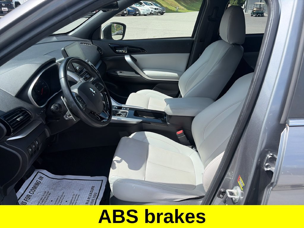 Used 2022 Mitsubishi Eclipse Cross SEL AWD/4WD image 9