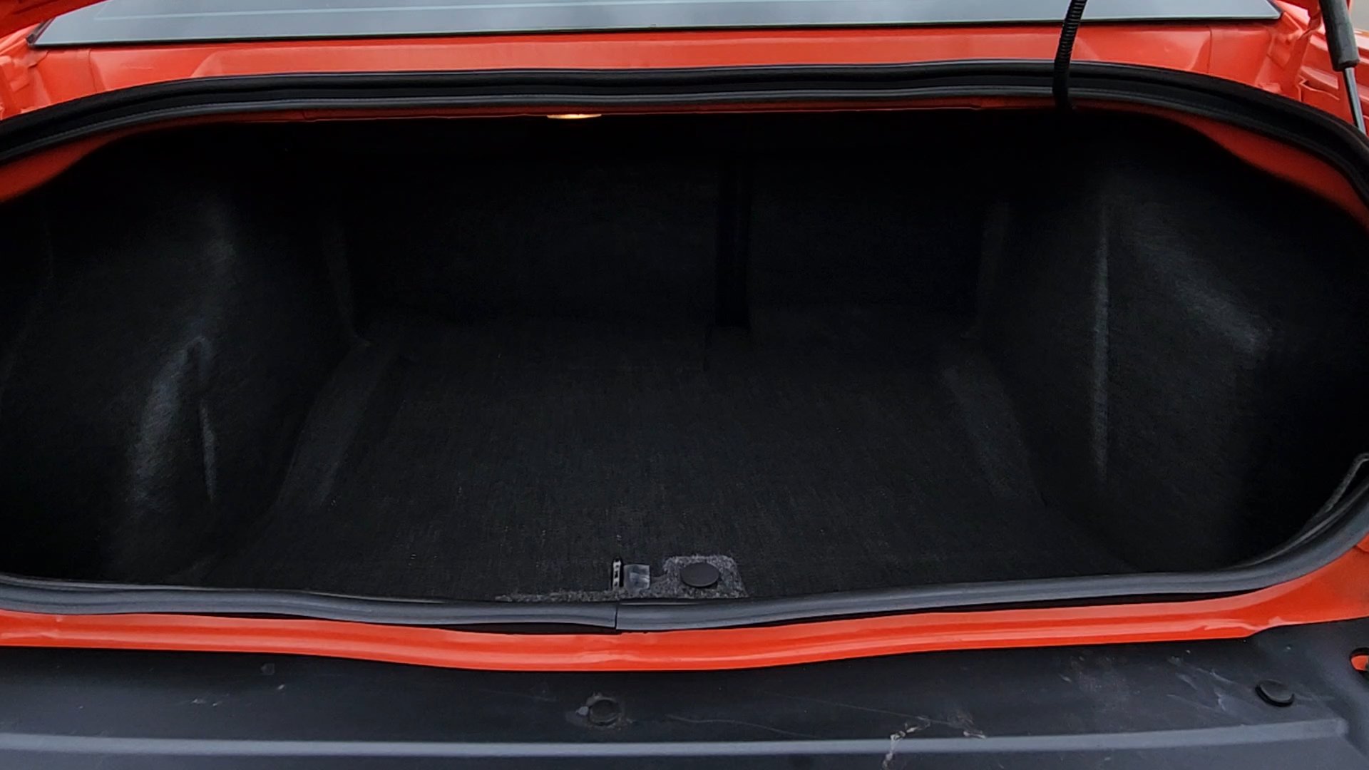 Used 2016 Dodge Challenger SRT Hellcat RWD image 39