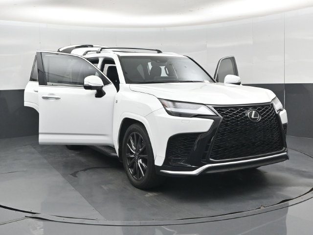 Used 2023 Lexus LX 600 F Sport w/ Accessory Package (Z1) AWD/4WD image 59