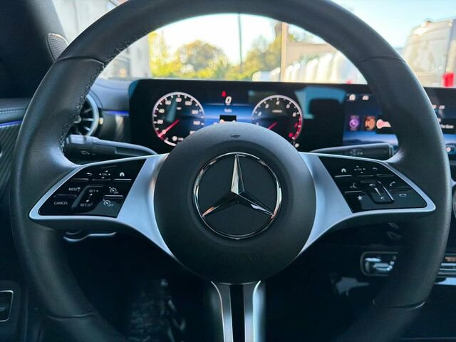 Certified 2025 Mercedes-Benz CLA 250 image 27