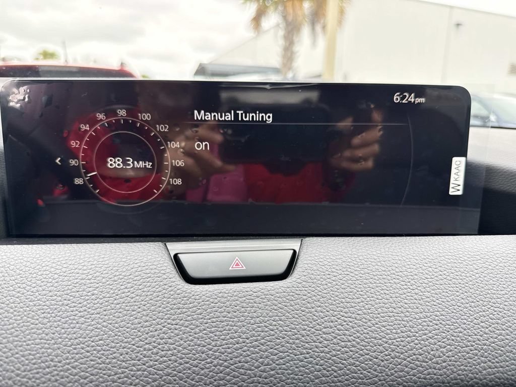 New 2026 MAZDA CX-90 Plug-In Hybrid w/Premium Sport AWD/4WD image 32