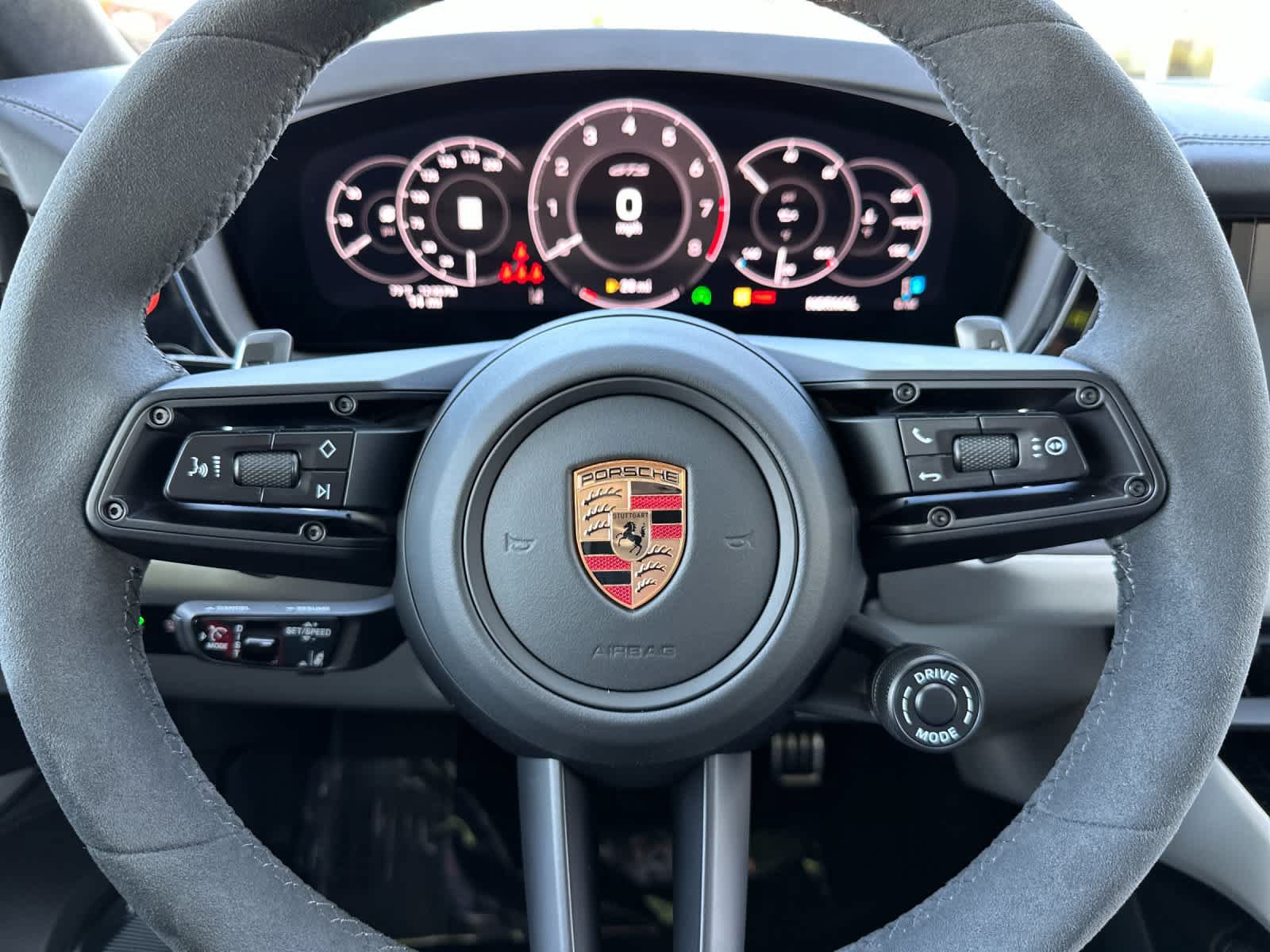 New 2026 Porsche Cayenne GTS AWD/4WD image 27