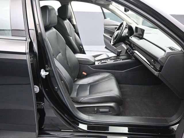 Used 2023 Honda Accord EX-L image 38