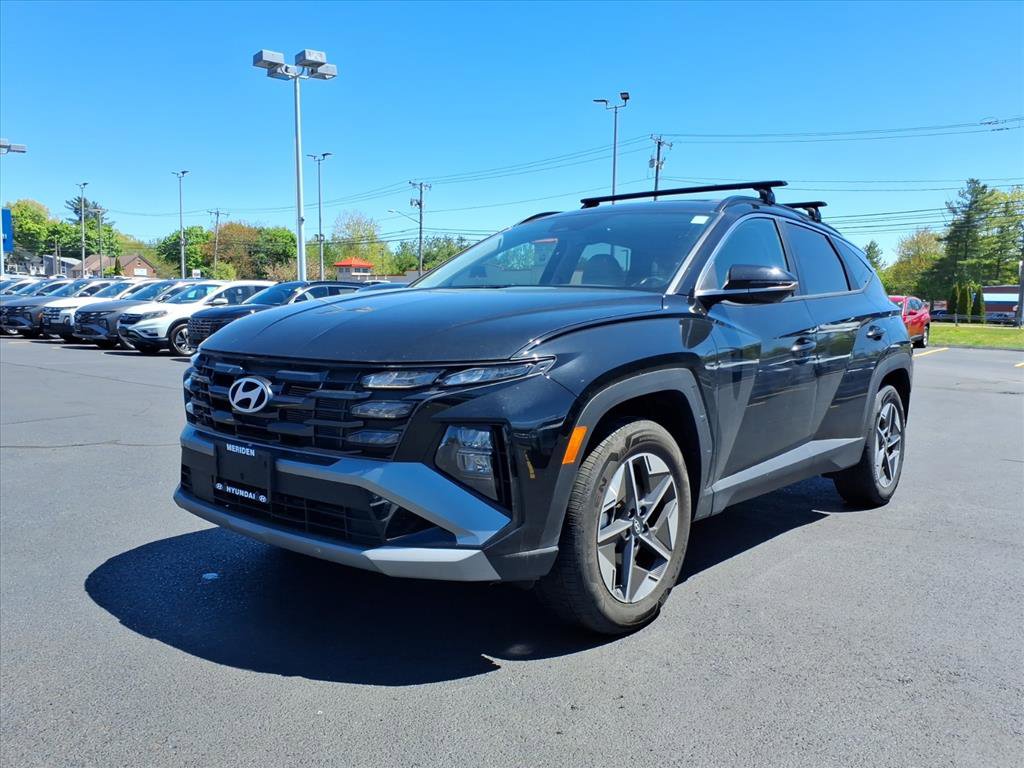 Certified 2025 Hyundai Tucson SEL AWD/4WD image 1