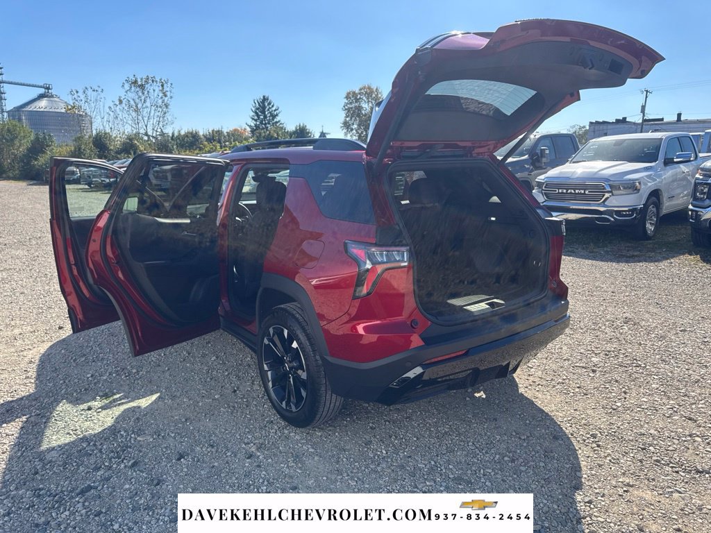 Used 2025 Chevrolet Equinox RS w/ Safety and Technology Package AWD/4WD image 37
