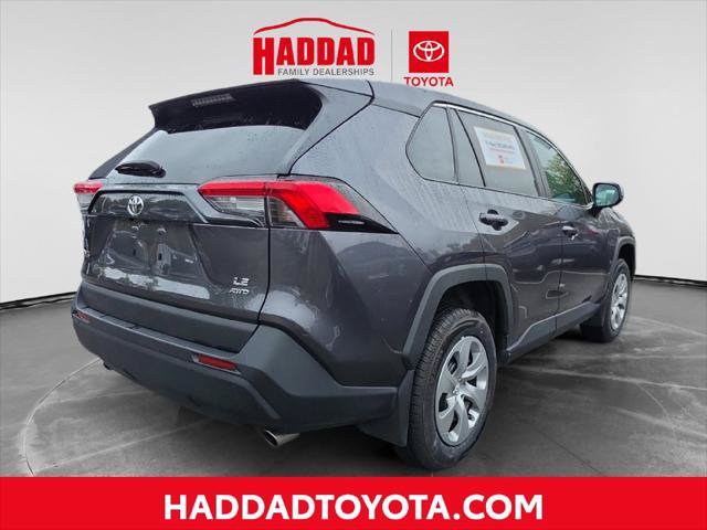 Certified 2023 Toyota RAV4 LE AWD/4WD image 6
