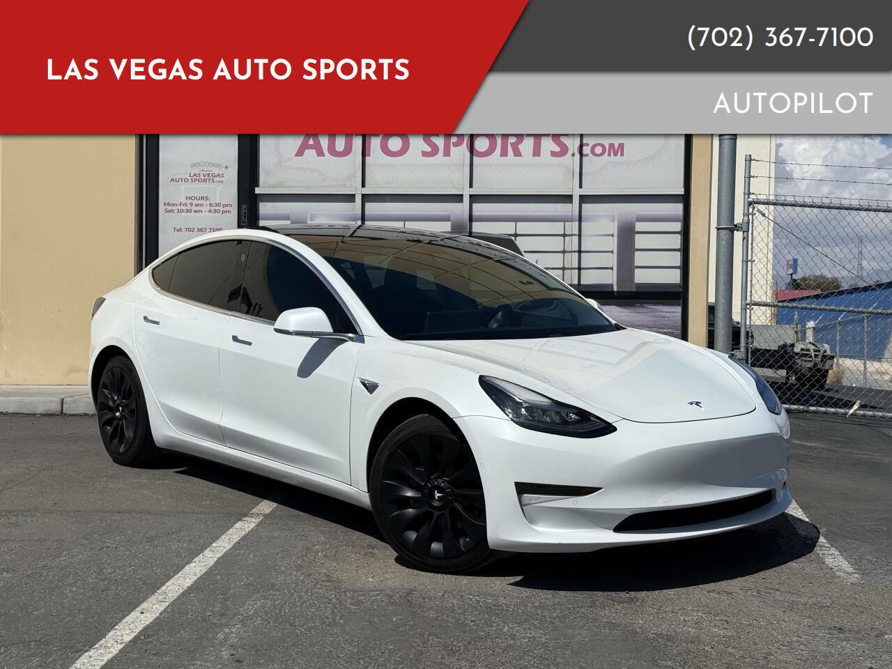 Used 2020 Tesla Model 3 Standard Range Plus image 1