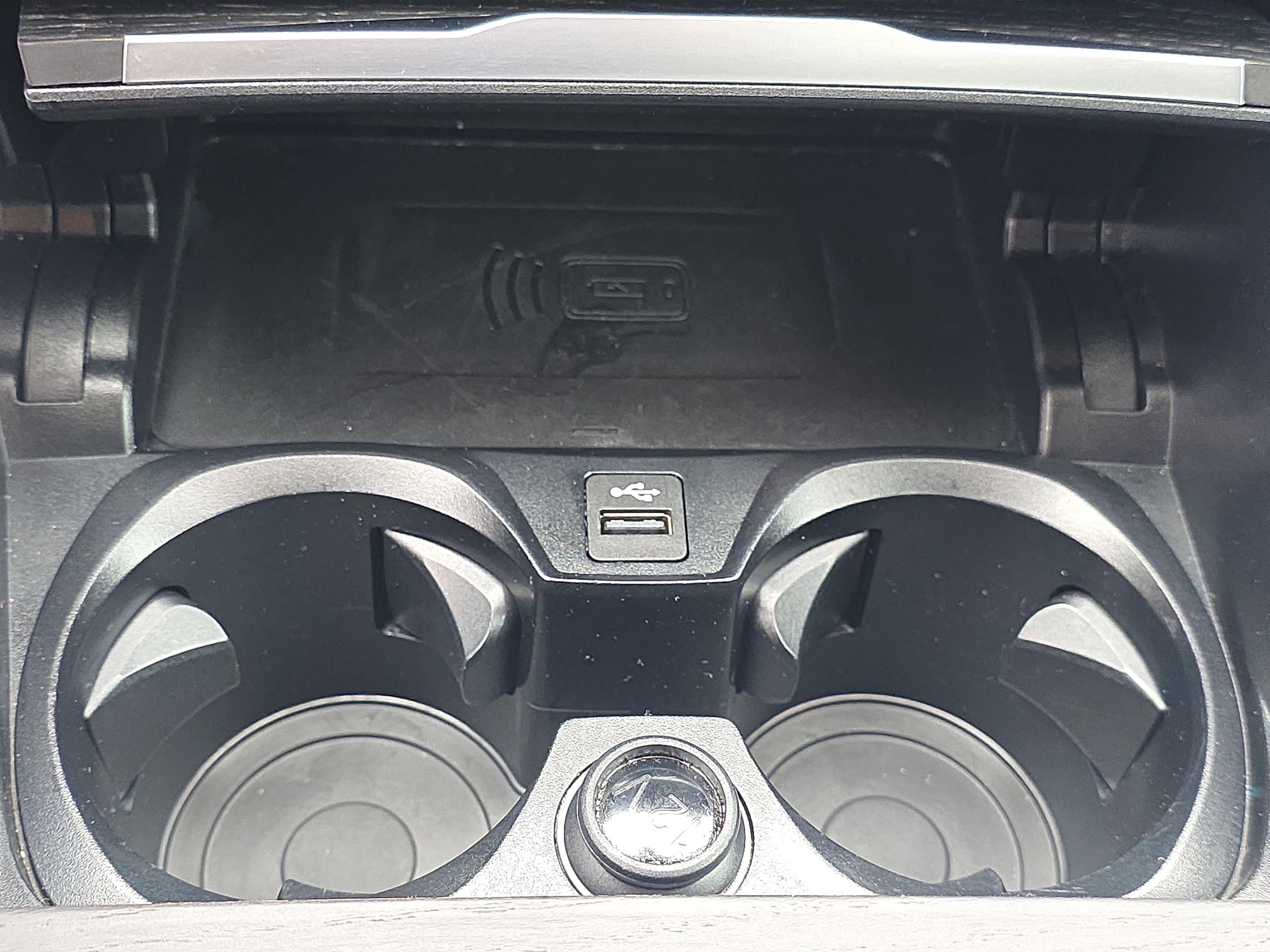 Used 2024 BMW 330i Sedan image 23