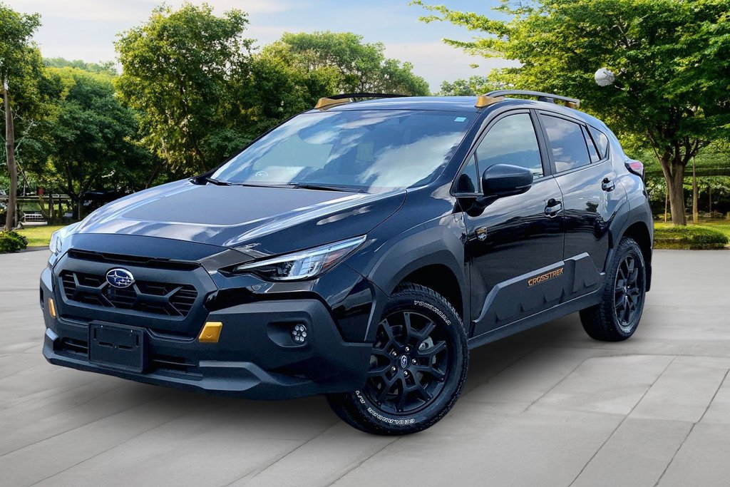 Used 2025 Subaru Crosstrek 2.5i Wilderness w/ Wilderness Package AWD/4WD image 1