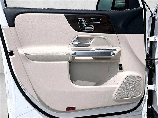 New 2026 Mercedes-Benz GLB 250 image 26